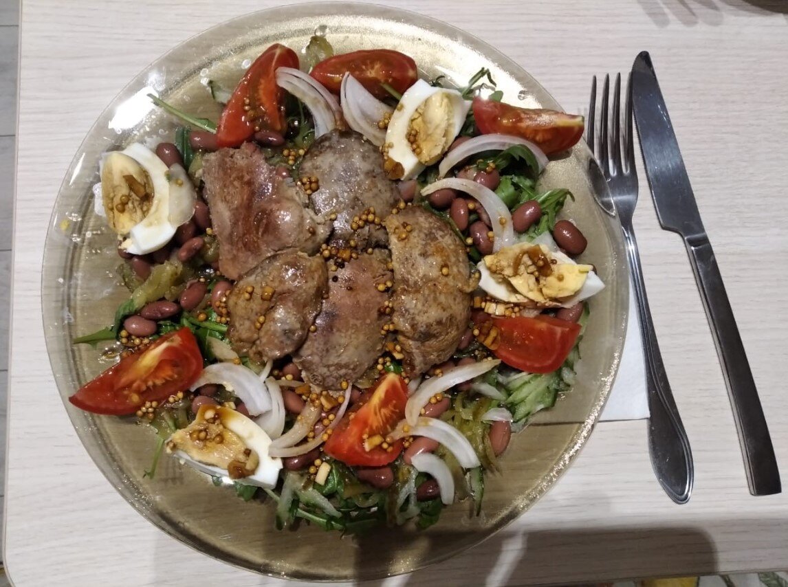 А выглядит салат "Папа дома" вот так