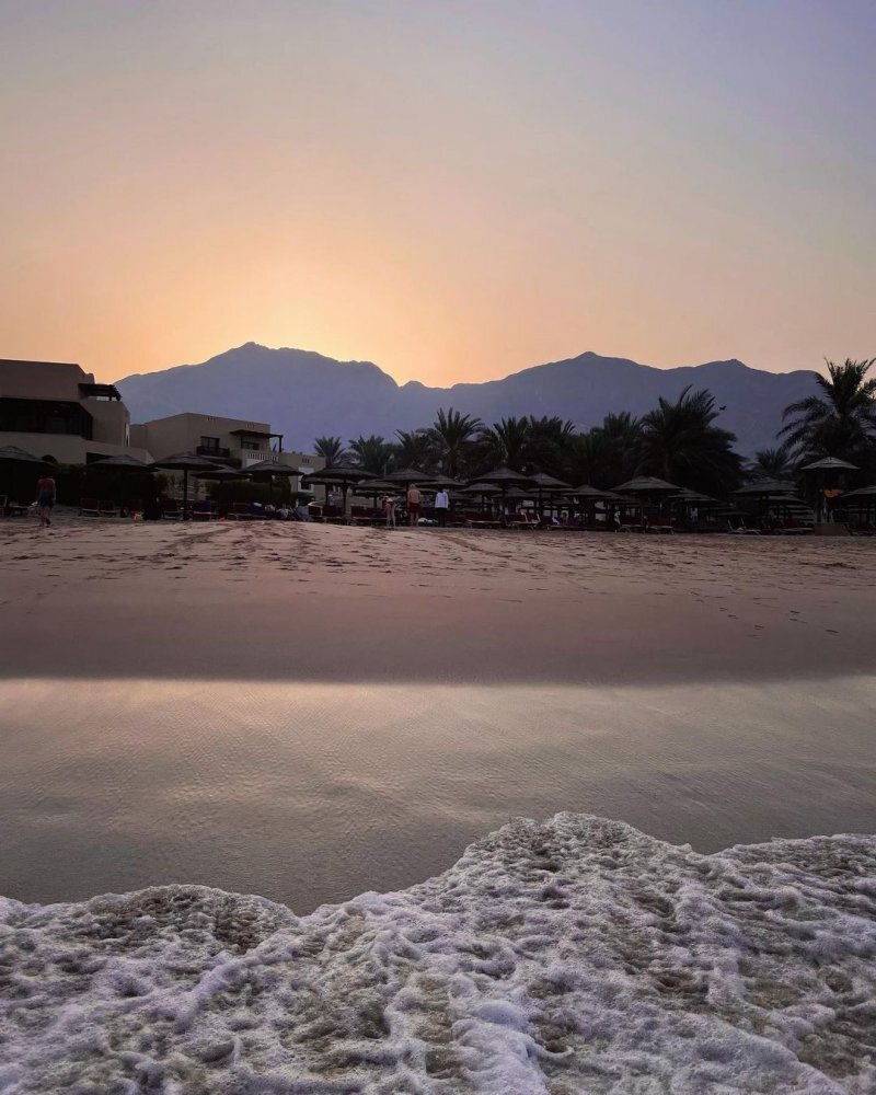 Фуджейра в феврале отзывы. Palace fujairah beach resort 5*. Фуджейра ротана оаэ. Фуджейра оаэ. Фуджейра оаэ интерконтиненталь.