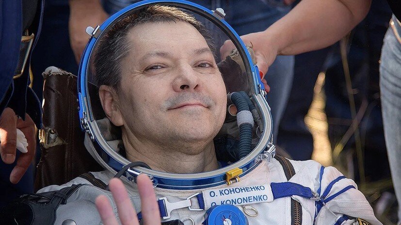   globallookpress.com Roscosmos