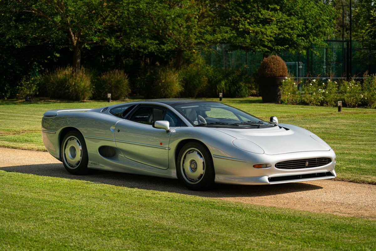 Jaguar XJ 220, 1991-1994. | Папа купил автомобиль | Дзен