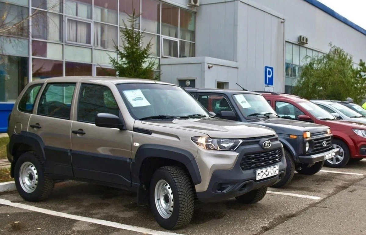 Современная внедорожная линейка АвтоВАЗа - Lada Niva Travel и Lada Niva Legend