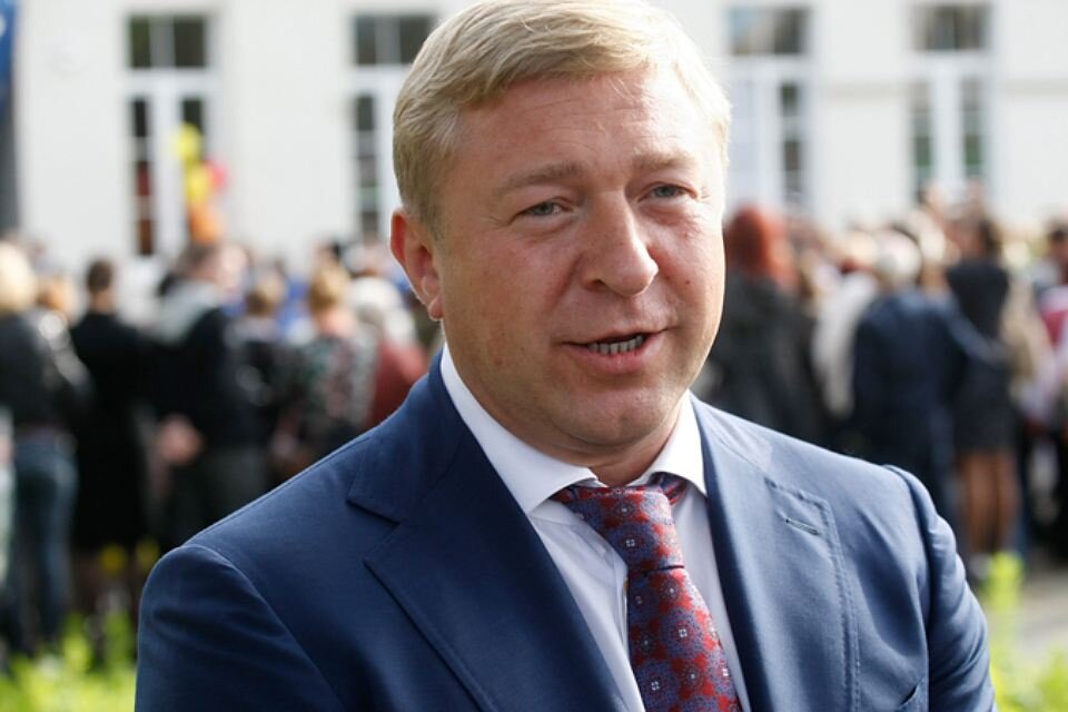 Мэр алексей силанов. Глава города калининграда любивый евгений дмитриевич. Мэр калининграда 2023 новый. Любивый евгений дмитриевич. Евгений любивый калининград.