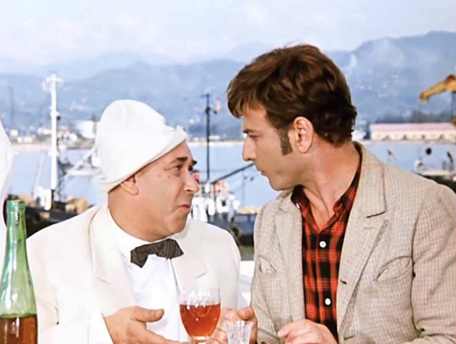 — Скажите, а двести рублей не могут спасти гиганта мысли? — Я думаю, что торг здесь неуместен! Илья Ильф, Евгений Петров, "Двенадцать стульев" 
Источник: https://quote-citation.com/book/994