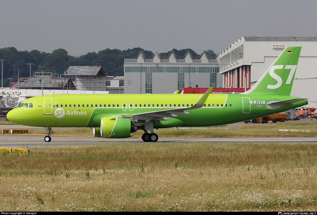 J7 авиакомпания. Airbus a320neo s7. Airbus a320 Neo s7 11 ряд. Аэробус а 320 Нео с7 Сочи. S7 Airbus a302.