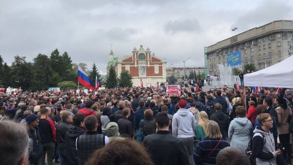 Мирный митинг в Новосибирске.