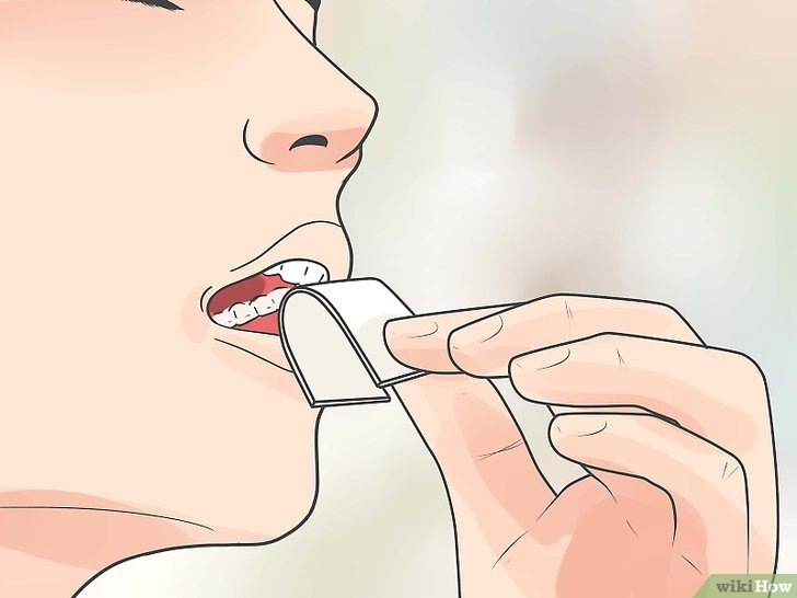    2  Отвлекайтесь. Один из лучших способов не поддаться  желанию, особенно в местах и ситуациях, которые являются триггерами –  это научиться правильно переключать внимание. Для одних людей отвлечения  должны заменять оральную фиксацию. Для других важно чем-то занять свои  руки.[6]  