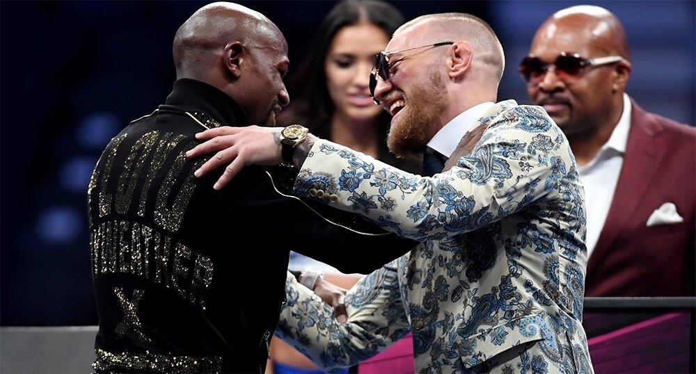 Бывший чемпион мира по боксу в нескольких весовых категориях, Флойд Мэйвезер, дал короткий комментарий относительно потасовки после боя Хабиба Нурмагомедова и Конора МакГрегора. 