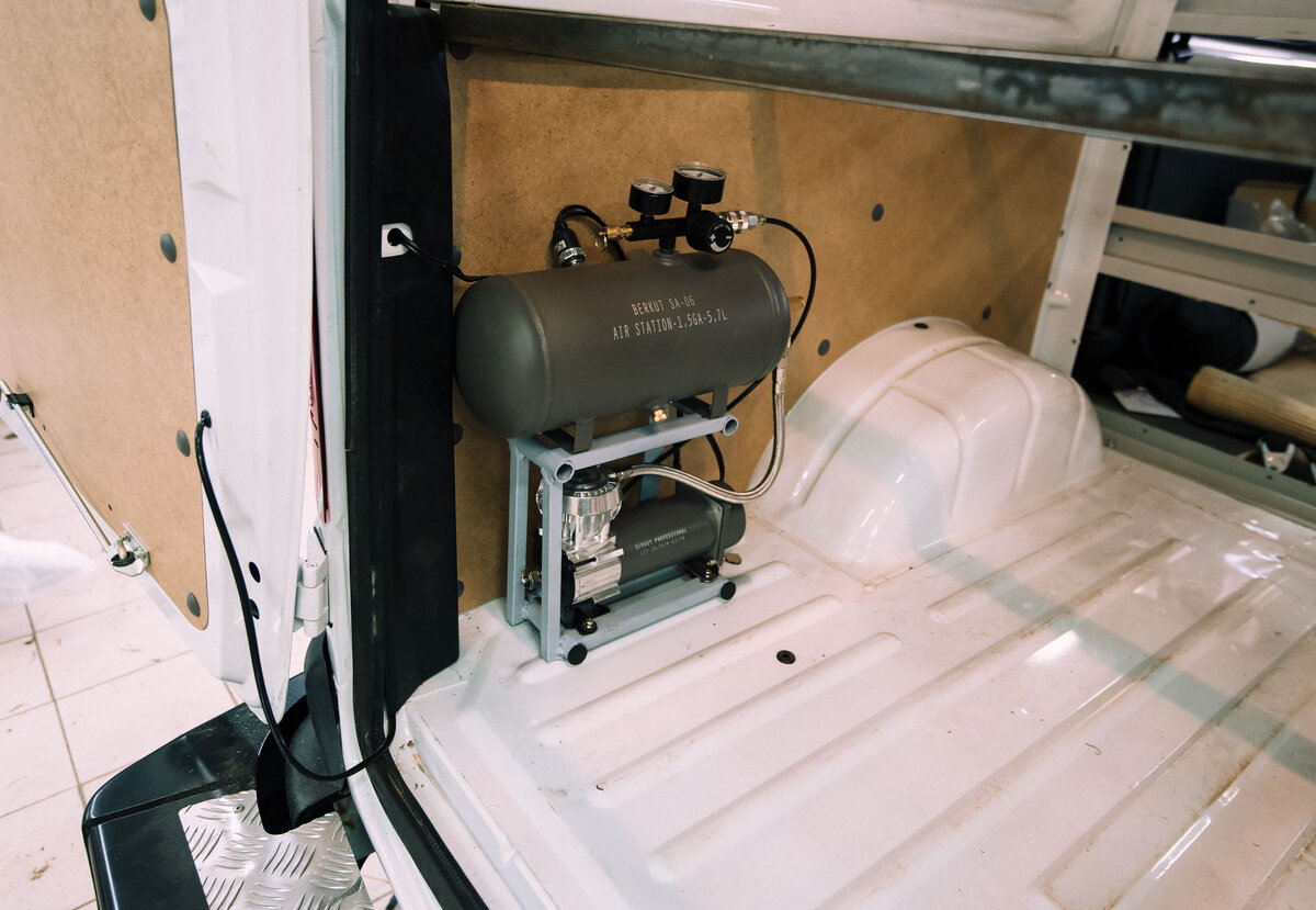 где поставить автономку. автономный отопитель 2 кв соболь-баргузин. автономный отопитель сухой фен 12/24/220в. автономка на газель 3302. планар жидкостный подогреватель 12в.