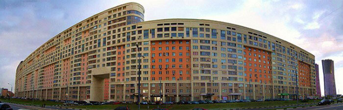«Лежачий небоскреб» на Варшавке: самый длинный дом в Москве | Пикабу