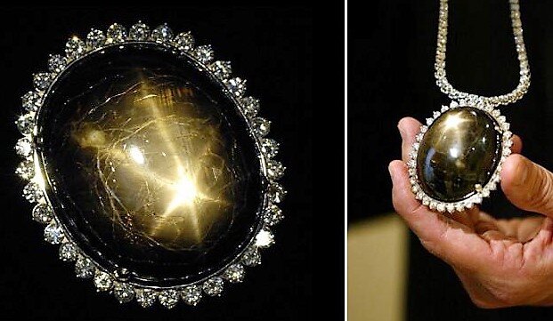 Звезда Квинсленда, крупнейший звездчатый сапфир в истории.