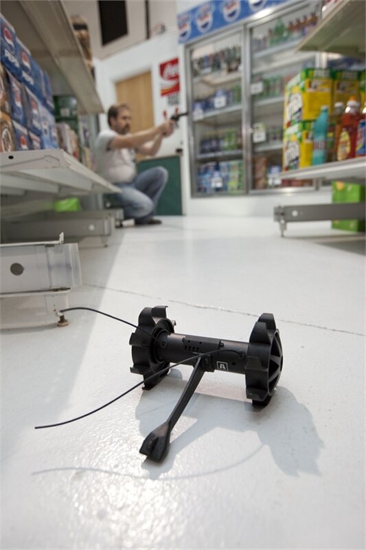 Первое боевое задание малыша! Пожелаем ему удачи!