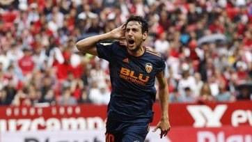 Фото: valenciacf.comЭта победа, добытая благодаря единственному голу Даниэля Парехо, довела серию команды без неудач до 16 матчей во всех турнирах. 
