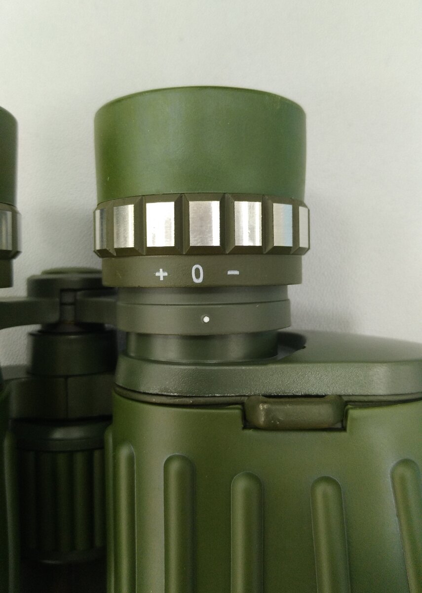 Беркут бинокль 7х35 год выпуска. Как настроить бинокль. Бинокль с регулировкой. Бинокль с регулировкой. Монокуляр svbony 10x42 (f9116).