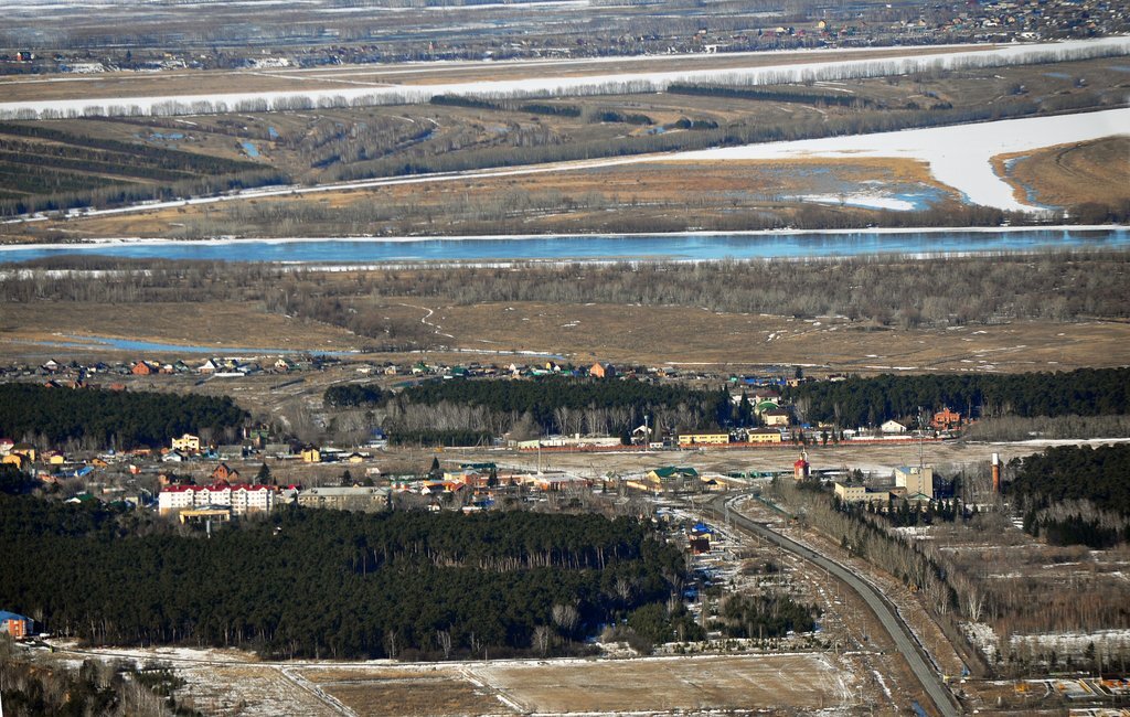 Погода в крутой горке омская. Посёлок крутая горка Омская область. Крутая горка Омск. Крутая горка Омская область численность населения. Поселок Красноярка.