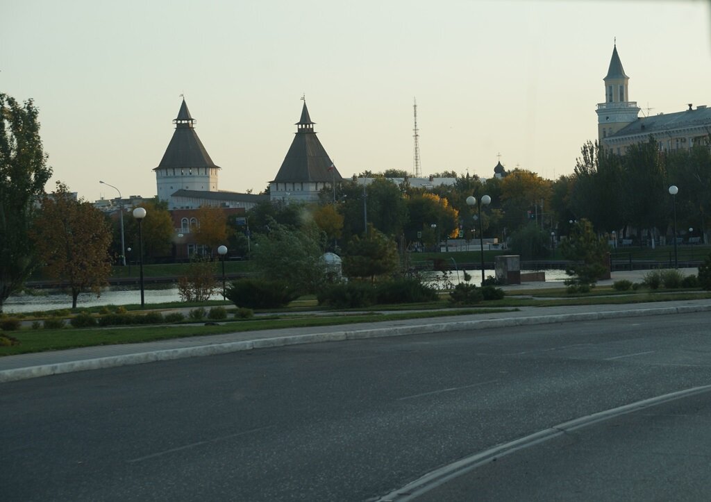 Астрахань на заре