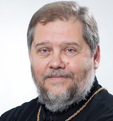 Священник и  психолог.