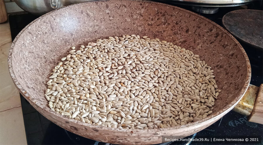 Семечки, подсушенные на сковороде