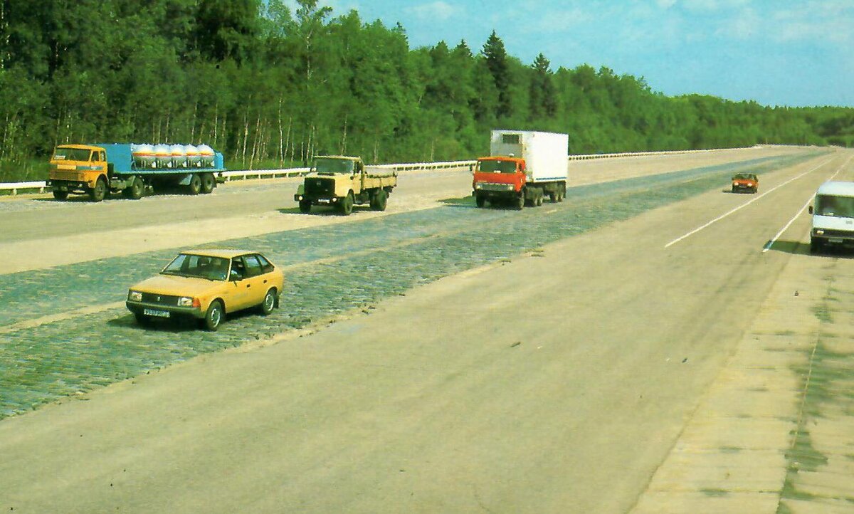 Автобус автополигон дмитров. Дмитровский полигон. Полигонные испытания автомобилей полигон нами. Автополигон Дмитров. Дмитровский полигон нами