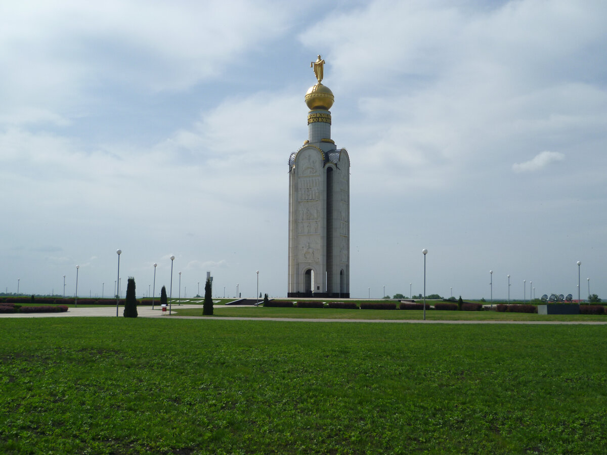 Памятник Победы звонница на Прохоровском поле