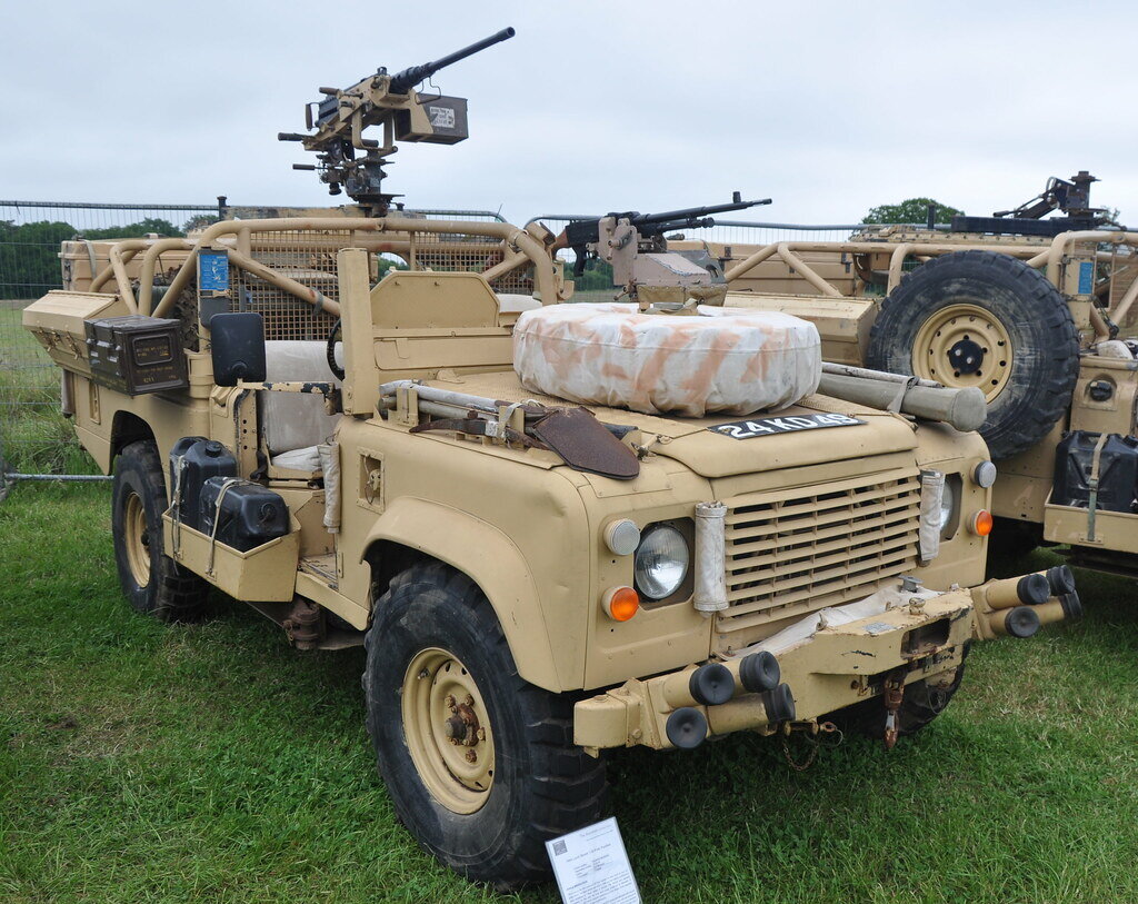 Land Rover Defender модели 110 HCPU