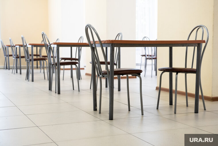    В лагере отдыхают 16 детей участников СВО из Югры