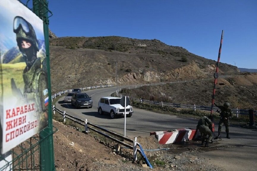 В последние дни бакинская пропаганда топорно муссирует тему открытия т.н. «агдамской дороги» – «дороги в никуда», как справедливо и метко замечают некоторые наблюдатели.-2