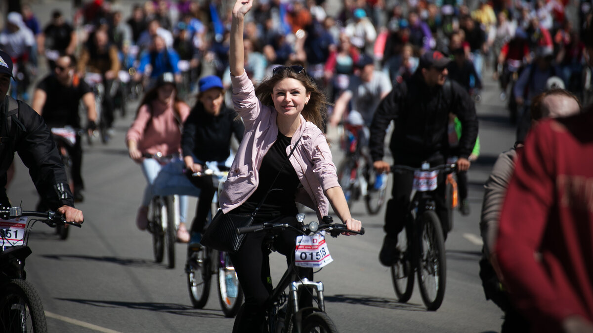     Некоторые участники уже направлялись к точке старта, кто-то приехал из других городов.