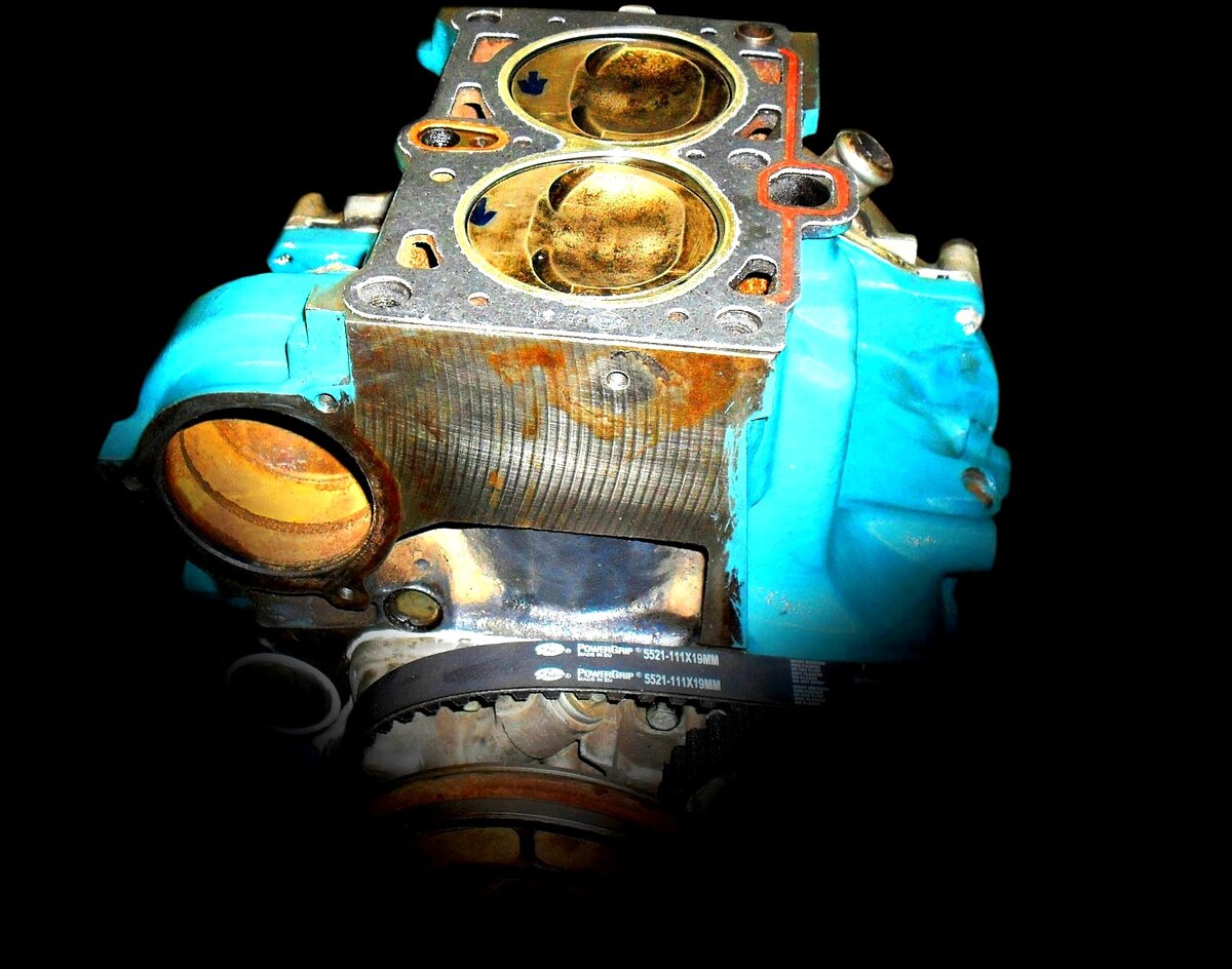 Силовой агрегат достался проекту от автомобиля "Ока"