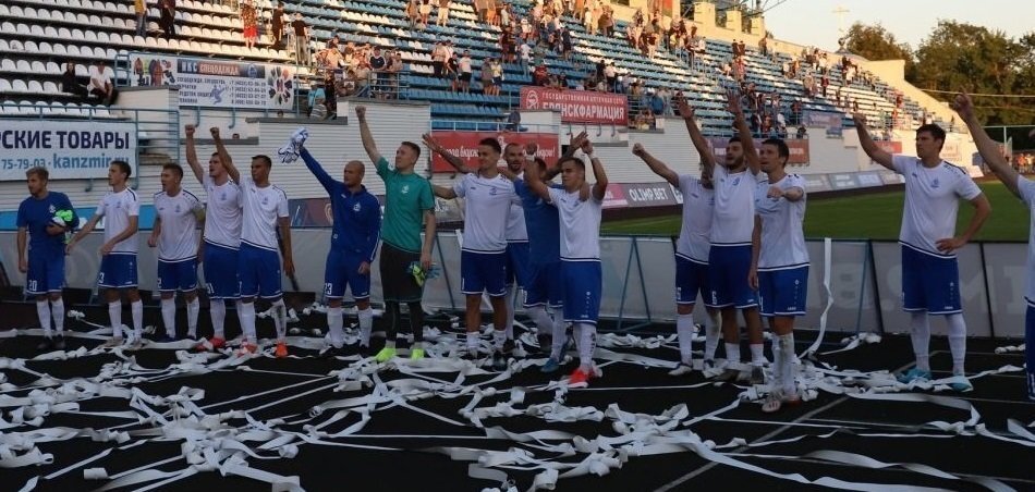 Игроки брянского «Динамо» после матча с «Иртышом» 