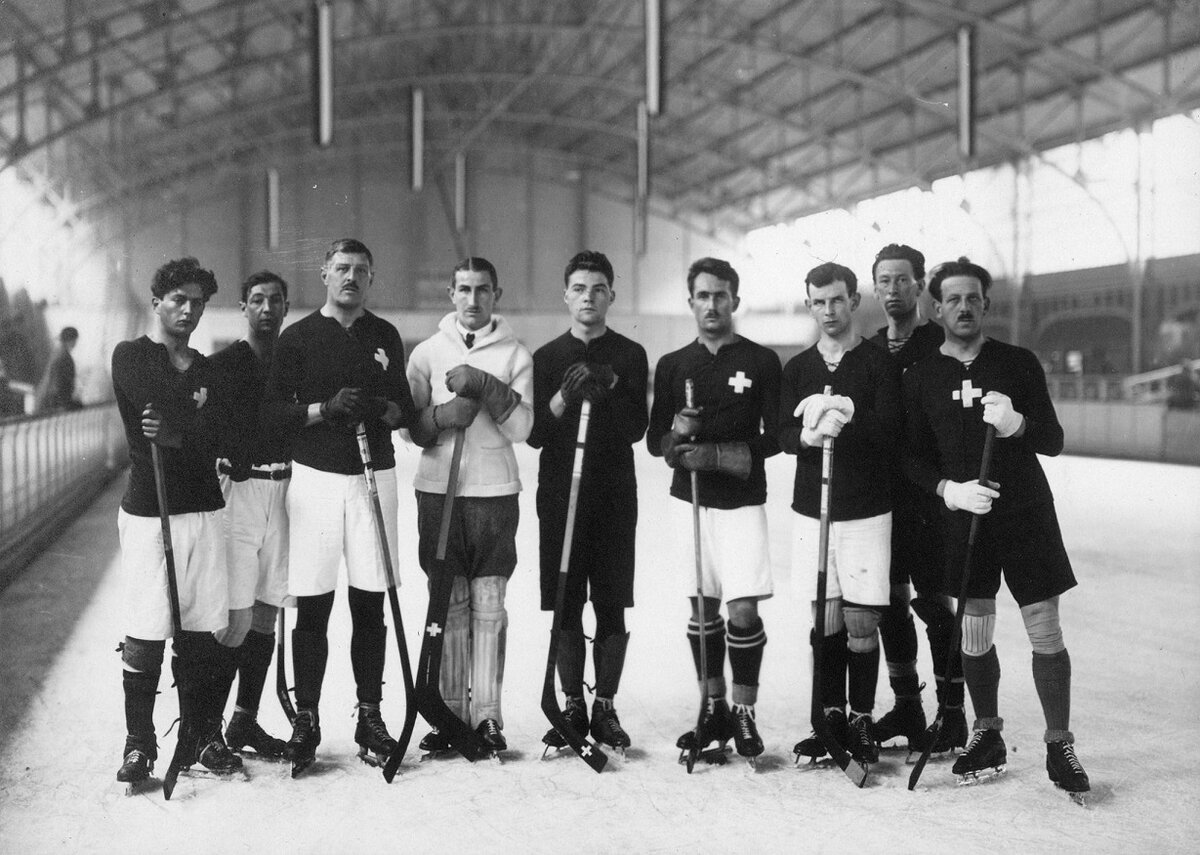 Спортивные комплекты 1920 года женские