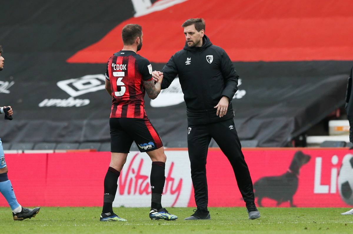 Вудгейт и Кук