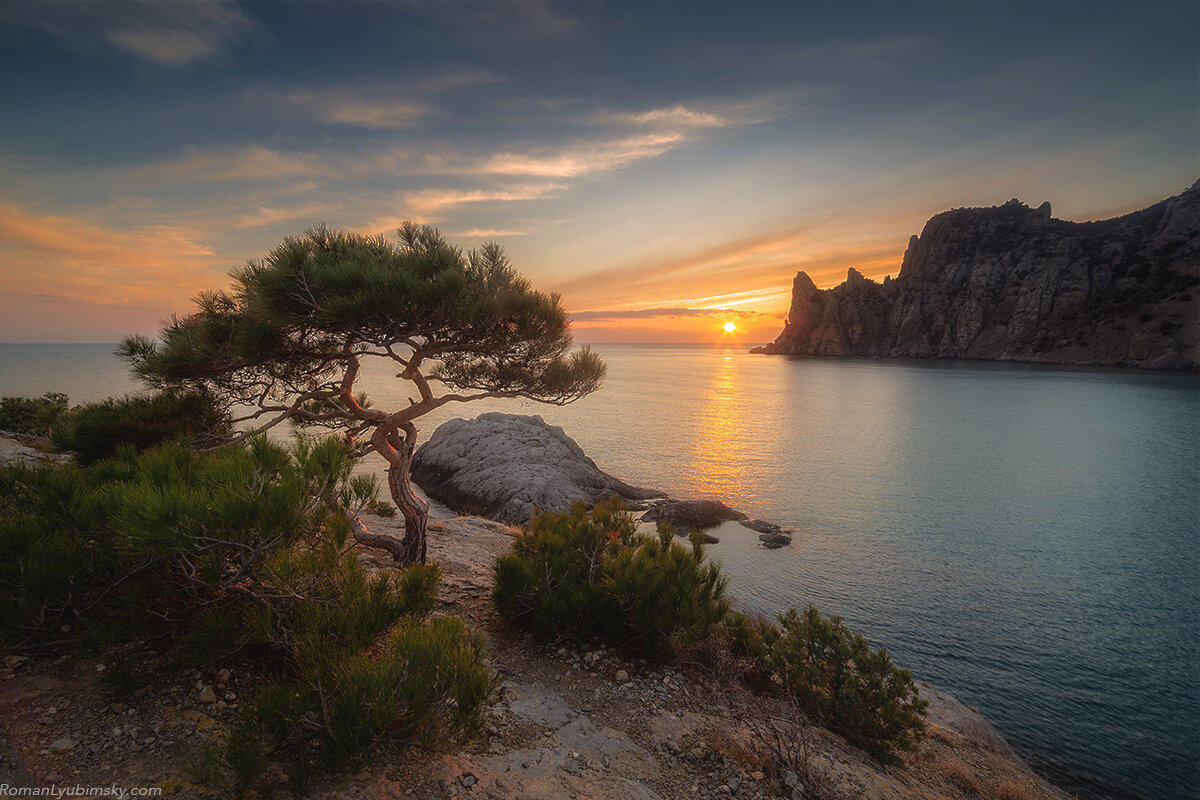 Закат с мыса Капчик с видом на г. Караул - Оба
