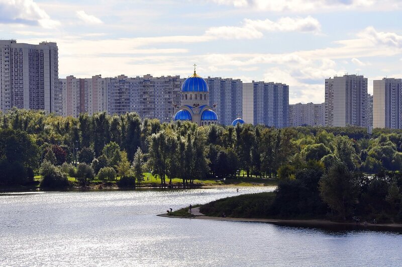 Москва борисовские пруды. ЖК Wave Борисовские пруды. Парк Кузьминский Борисовские пруды. Парк Борисовские пруды 2021. Маршала Захарова парк Борисовские пруды.