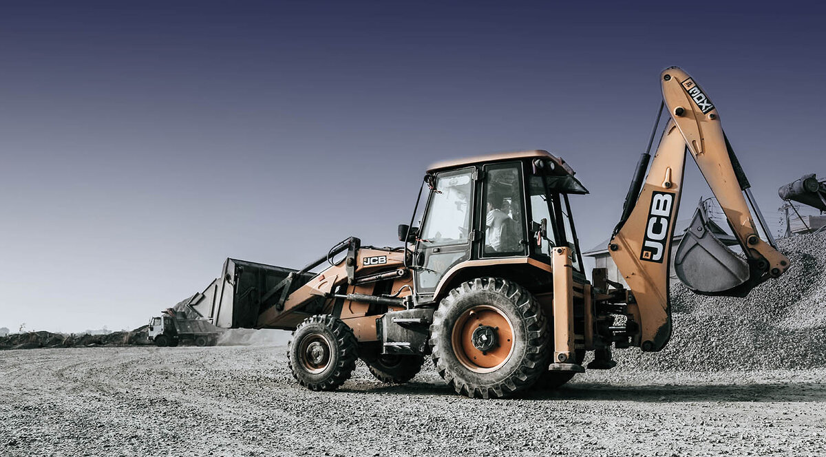 Компания «РУСТЕХ» реализует запчасти для спецтехники JCB