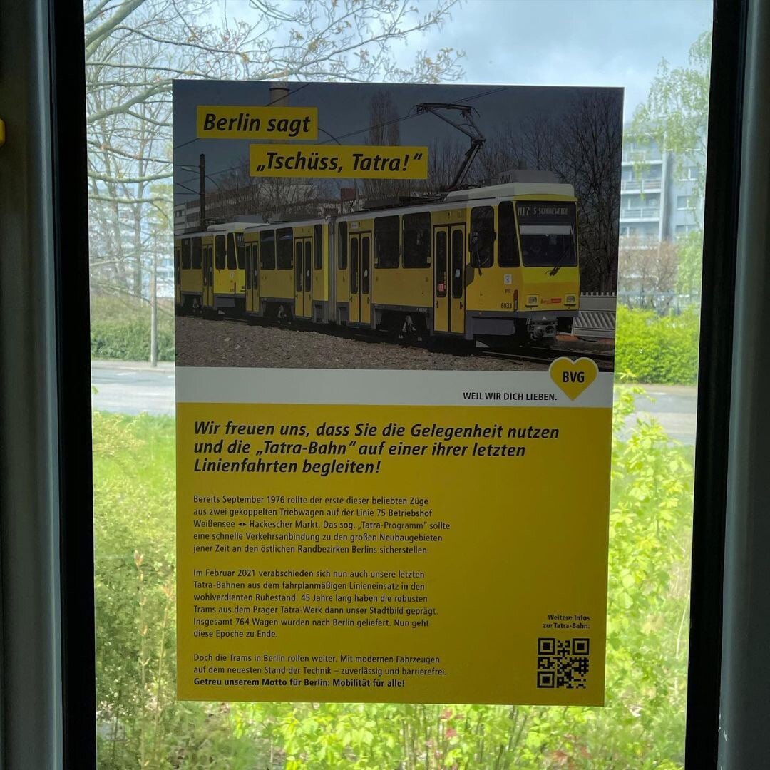 Прощальная листовка в трамвае, фото из группы ВК Трамвай | LIVE