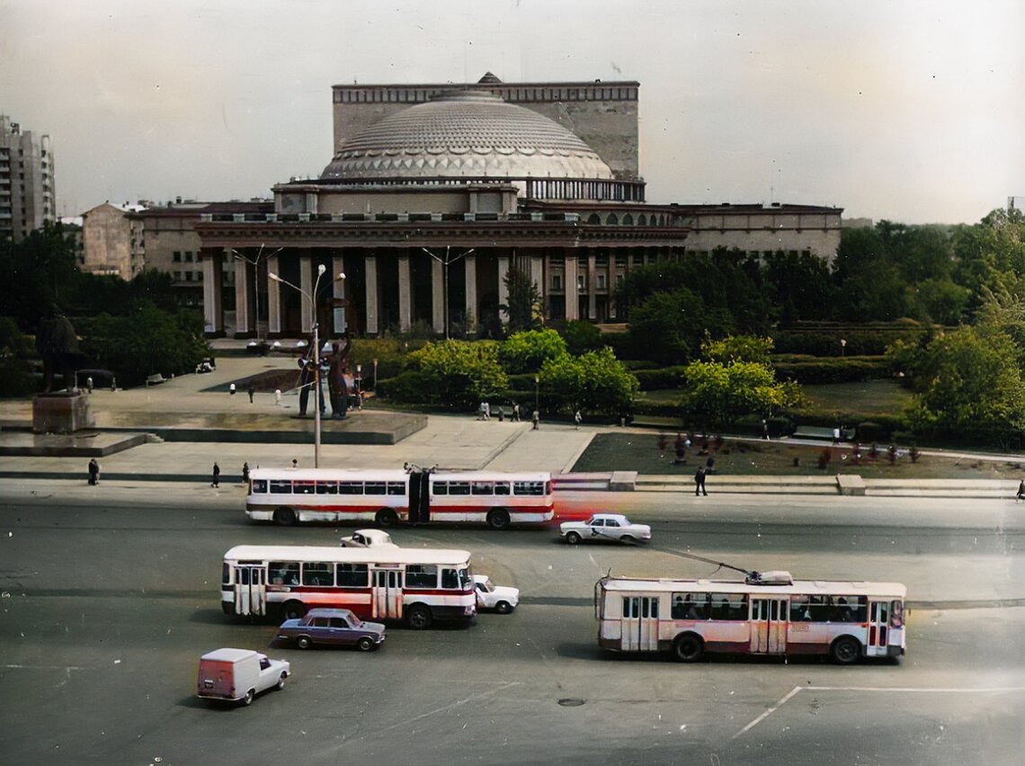 фото новосибирска 1990