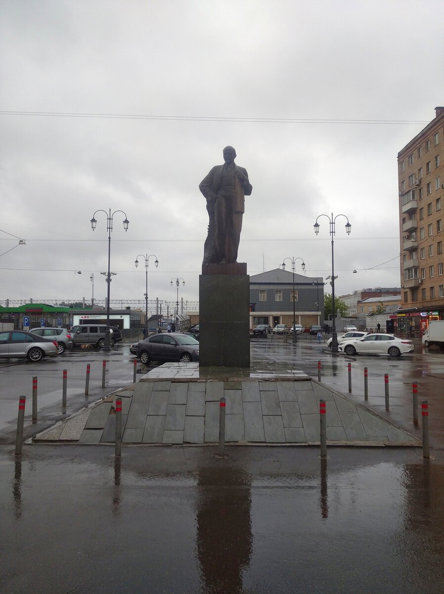 Памятник В.И. Ленину