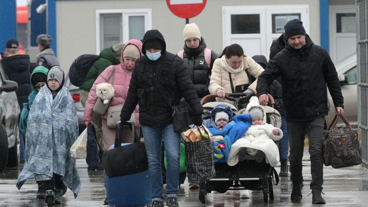     С начала СВО РФ в страны Европы прибыли в общей сложности 7 915 287 беженцев с Украины. Только за последнюю неделю их число выросло на 18 462. Об этом сообщили эксперты Управления Верховного комиссара ООН по делам беженцев (УВКБ).