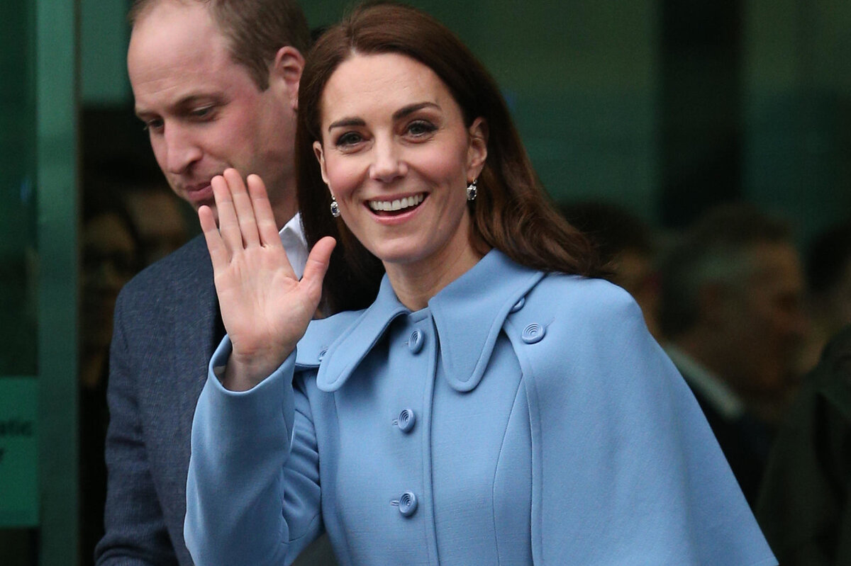     Смотрите на её руки: 6 секретов королевской безупречности, которые хорошо усвоила Кейт Миддлтон