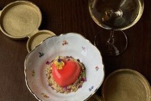     Куда пойти в самый романтичный день в году