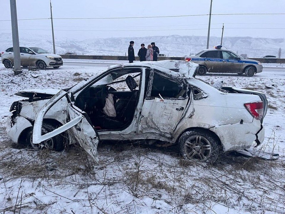     В страшном ДТП погибли 4 человека, два из них - подростки. Фото: МВД по КЧР
