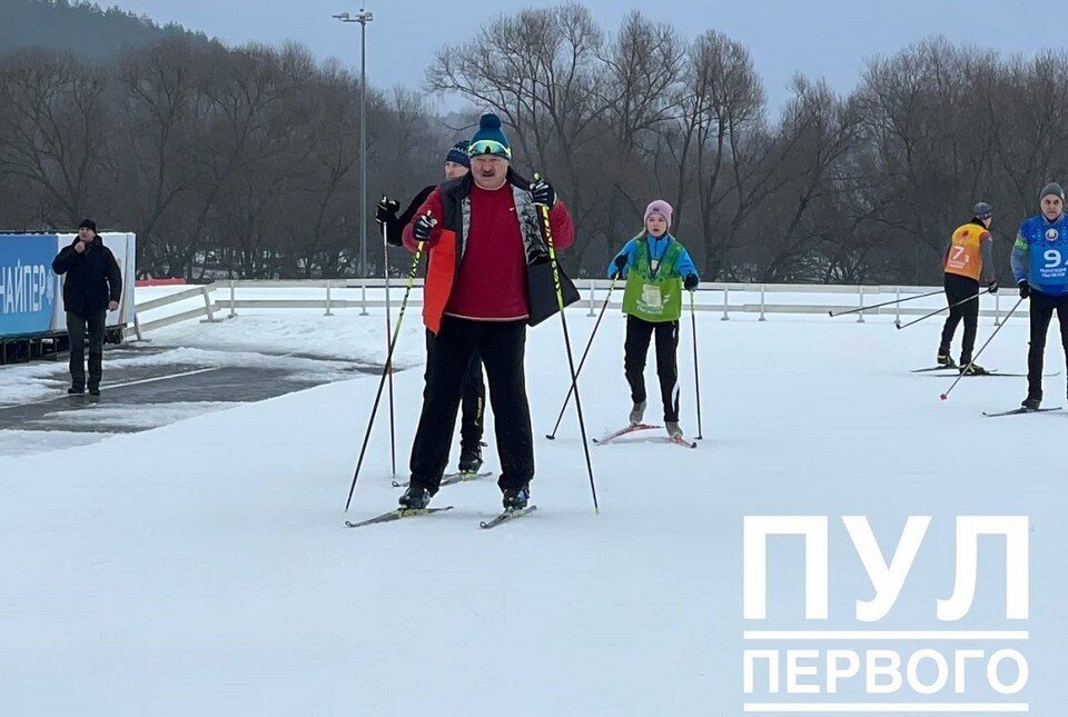     Лукашенко на спортивном празднике «Минская лыжня». Фото: телеграм-канал «Пул Первого»
