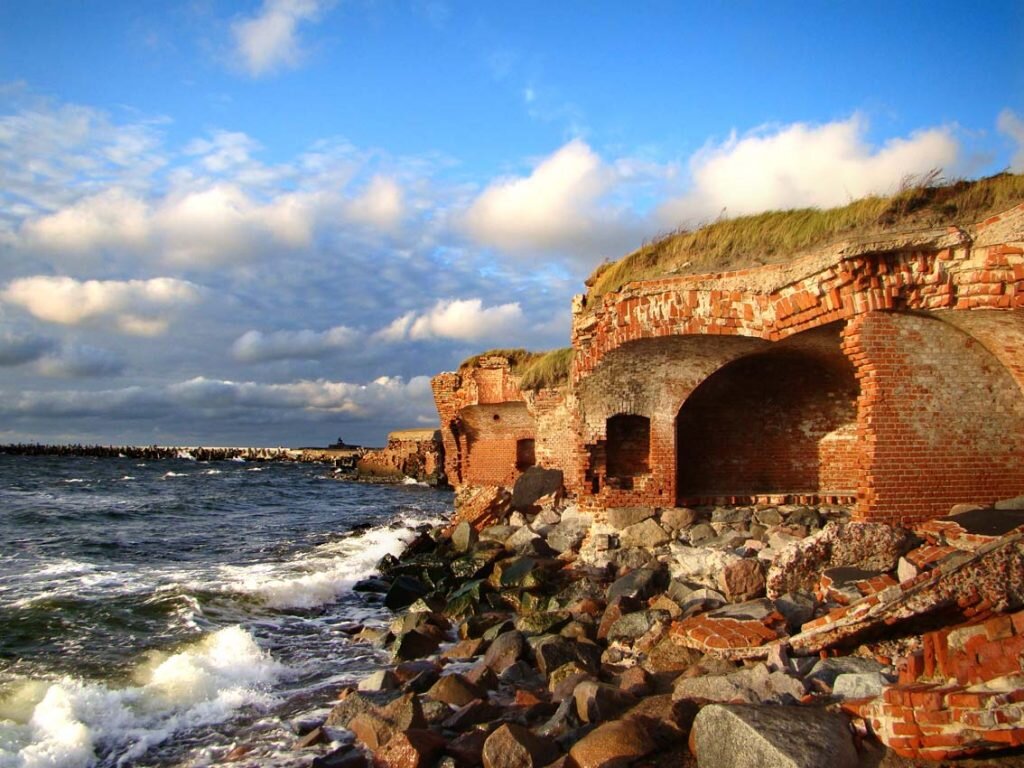 Фото из открытых ресурсов интернета