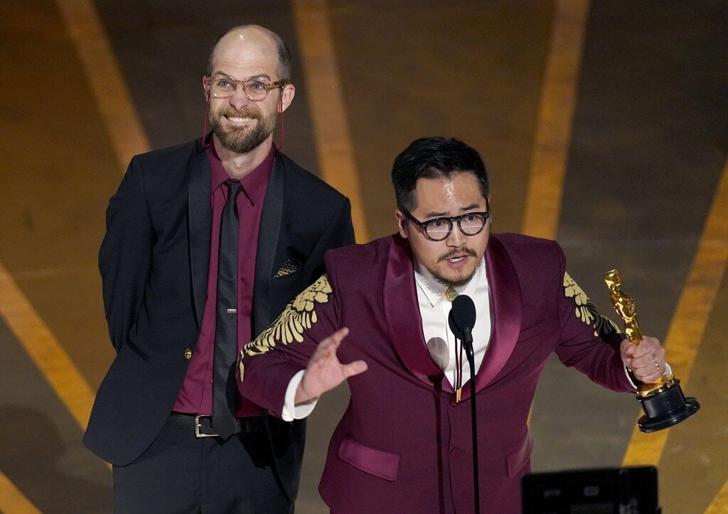 Фото: AP/ТАСС
Дэниел Шайнерт и Дэн Кван получили «Оскар» за режиссуру
