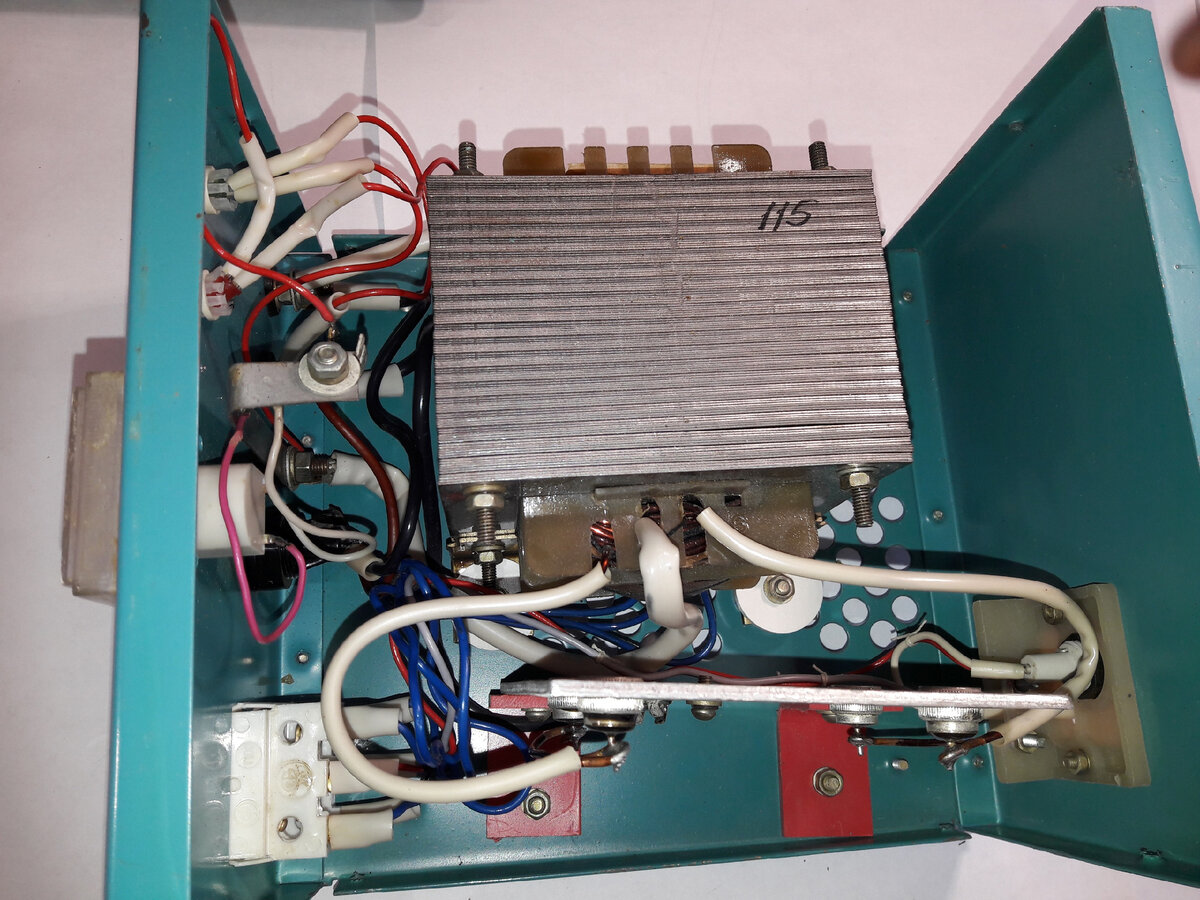 Внутренности.