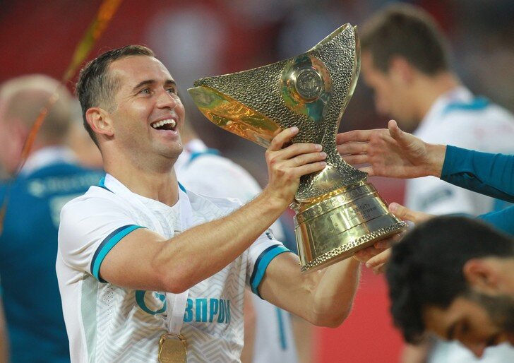 Какой смысл Кержаков вкладывает в слова: "Бил, бью и буду бить."