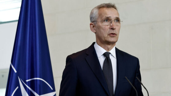    СМИ: страны НАТО намерены просить Столтенберга возглавлять Альянс еще год Алина Городниченко
