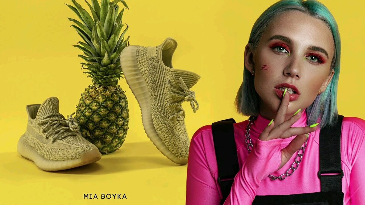 Миа Бойка на клипе Ананас Адидас