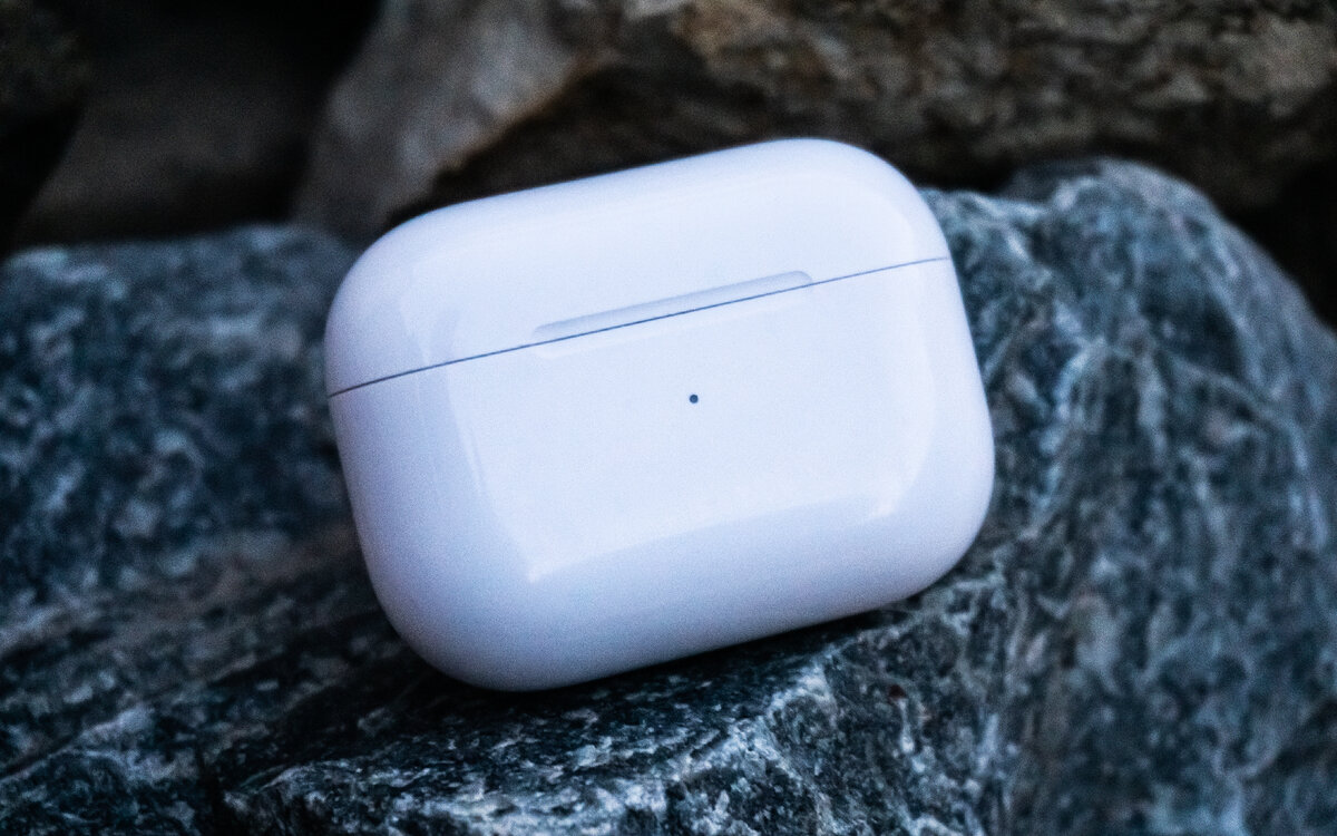 Кейс наушников Apple AirPods Pro