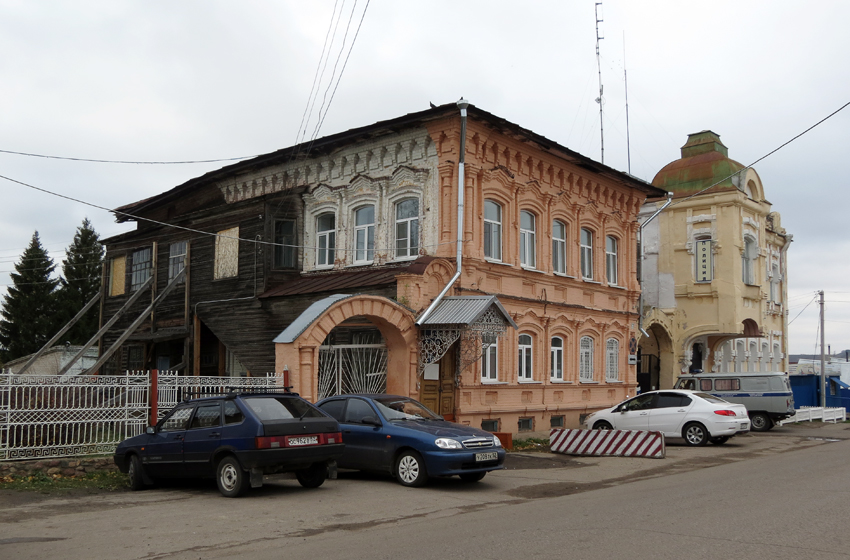 Нижегородская обл б мурашкино. Большое Мурашкино ул свободы 85. Дом Преснякова Мурашкино. Большое Мурашкино дом купца в в Преснякова. Большое Мурашкино Нижегородская область.